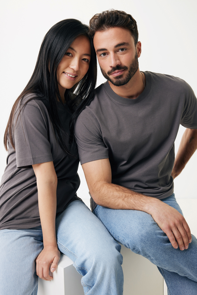 IQONIQ Kakadu relaxed T-Shirt aus recycelter Baumwolle