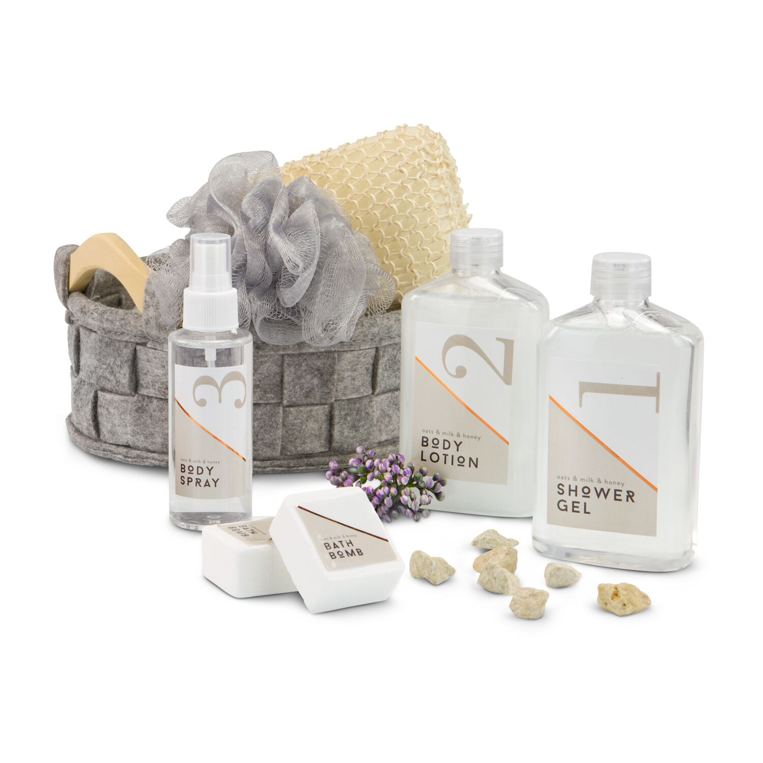 280 ml Duschgel, 280 ml Body Lotion, 105 ml Körperspray, 2 x 40 g Badebombe, Mesh-Schwamm in grau, Sisal-Schwamm, im dekorativen Filzkorb
